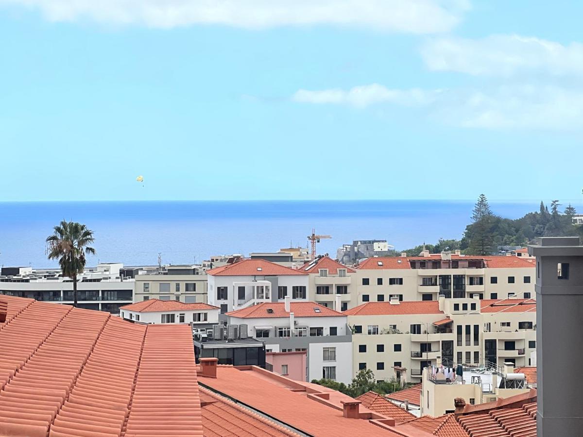 Appartement Madeira Breeze à Funchal  Extérieur photo